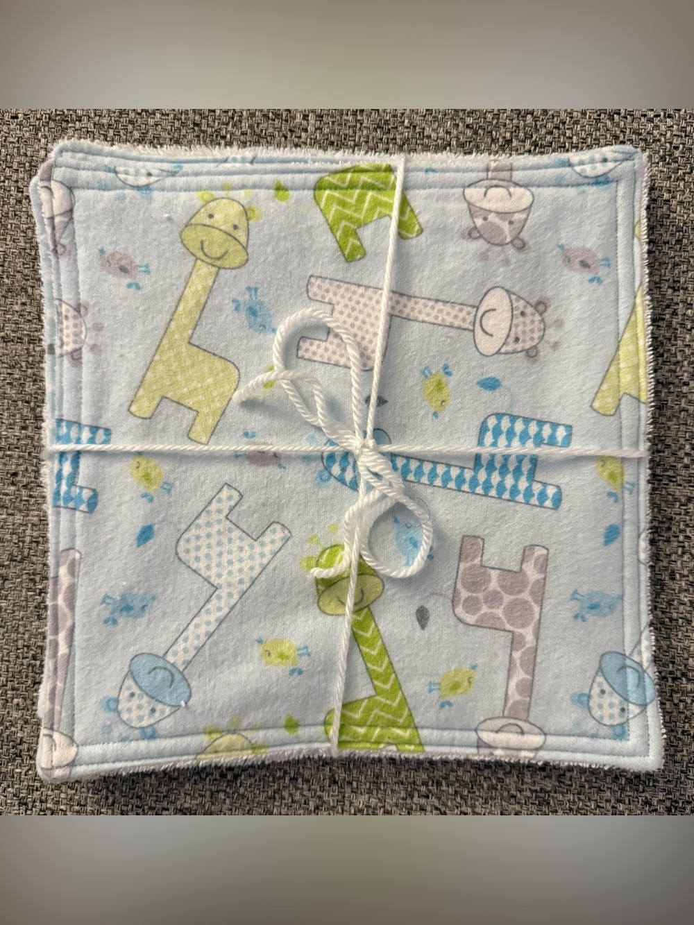 NEW Set of 3 hand-sewn Baby Giraffe Print/Polka Dot Washcloths